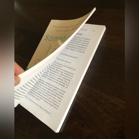 Sometimes I Act Crazy Living w Borderline Personality Disorder New - Picture 3 of 3